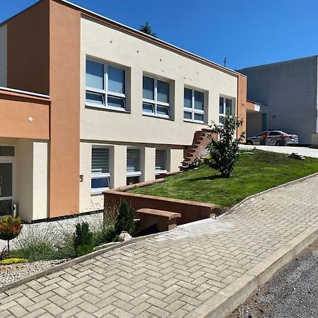 Sluknov / The Northernmost City Of The Czechia 外观 照片